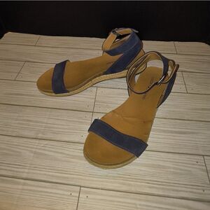 Lucky Brand Garston Women's Size 8M Shoes Blue Leather Strappy Espadrille Sandal